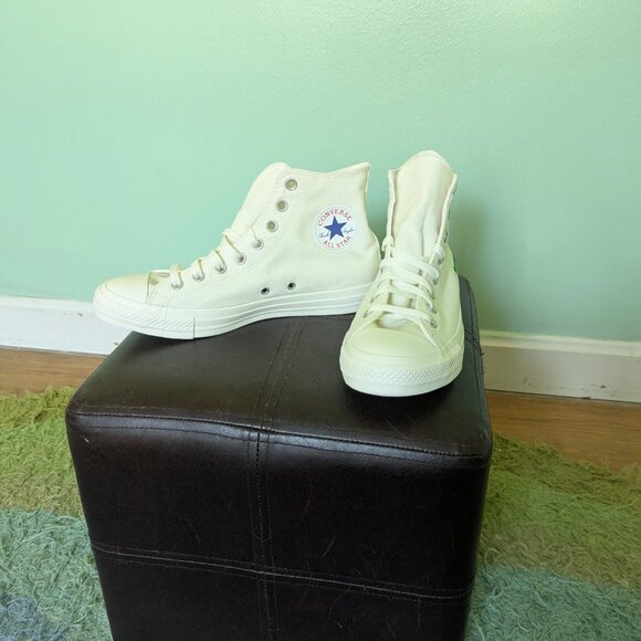 NWOT Dog Person Embroidered High-Top Converse - Picture 2 of 5